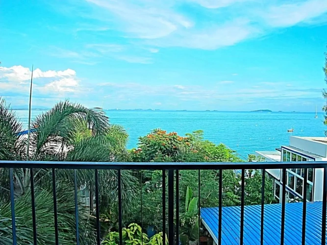 Deluxe Double room with balcony and with sea view