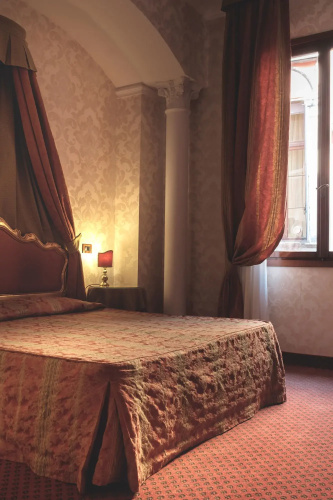 Kette Hotel