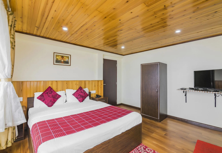 Oyo 4305 Yang's Inn