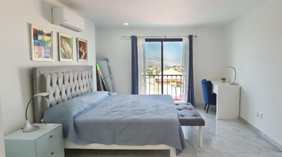1 Bedroom Deluxe Apartment