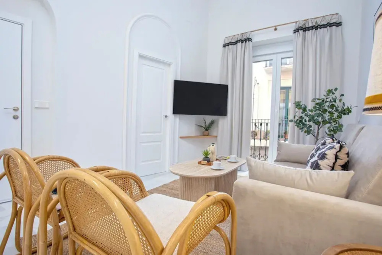 Cozy 3BD in Seville Center. Alfalfa
