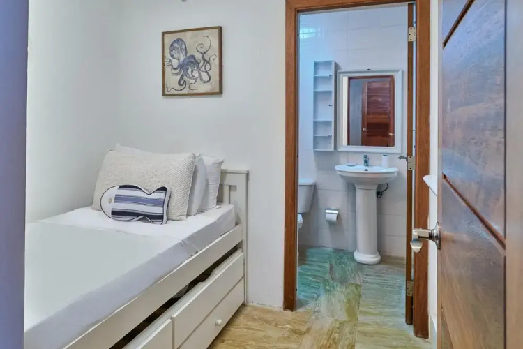 Luxury Beachfront Condo w Ocean View A-201