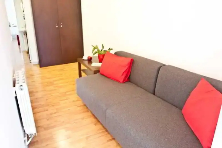 Bailen Apartment