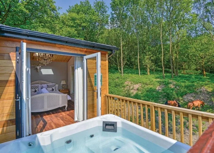 2 Bedrooms Double Cottage