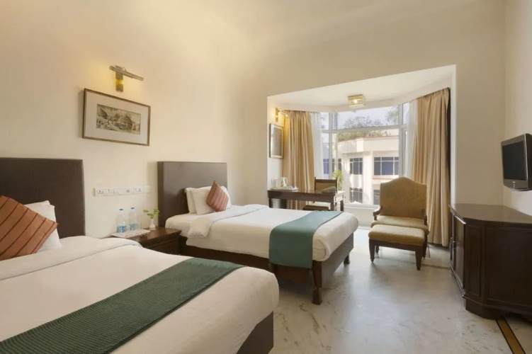 Holiday Inn
