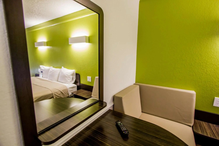 Motel 6 Austin, TX - Midtown