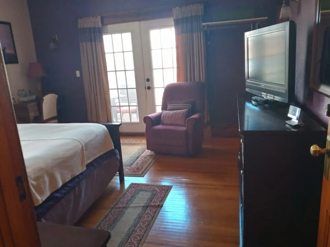 Hitching Horse Inn