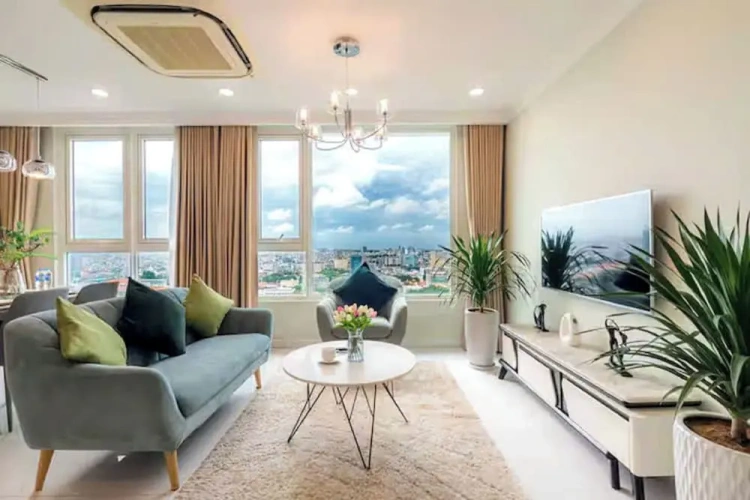 3 Bedrooms Family Club Suite with city view