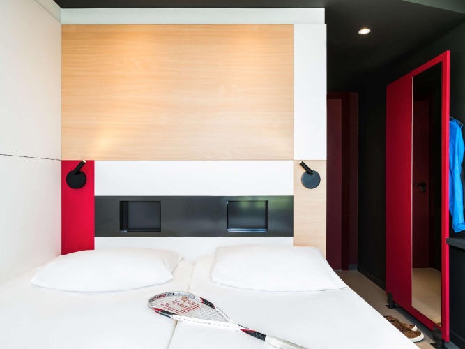 Standard Triple room