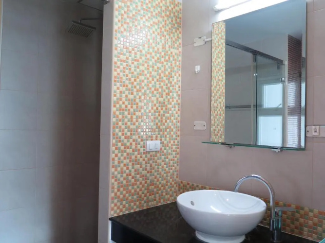 6-19 - 2 Bdr Condo With Balcony and Shared Pool