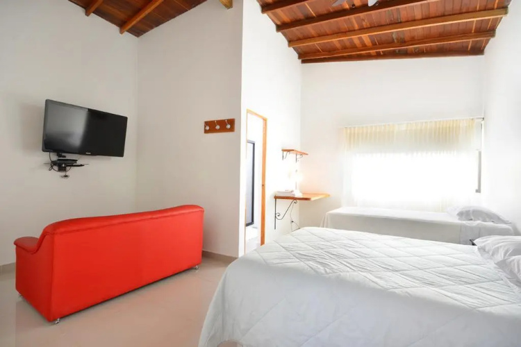 Black Sheep Hostel - Adults Only