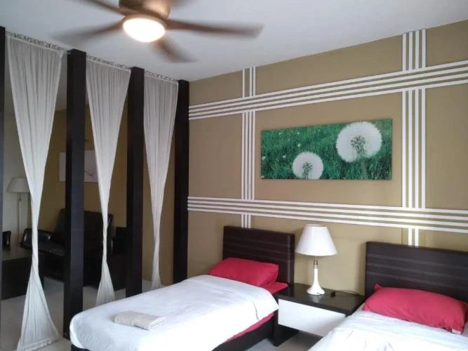 1 Bedroom Apartment
