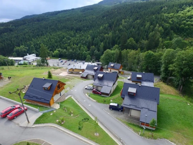 3 Bedrooms Chalet