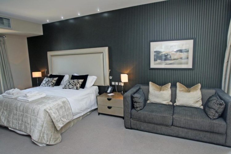 1 Bedroom Suite with sea view
