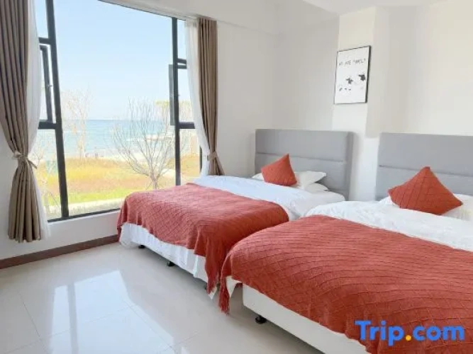 Standard Twin room with sea view
