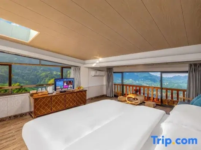 Standard Double Attic room with sunrise view
