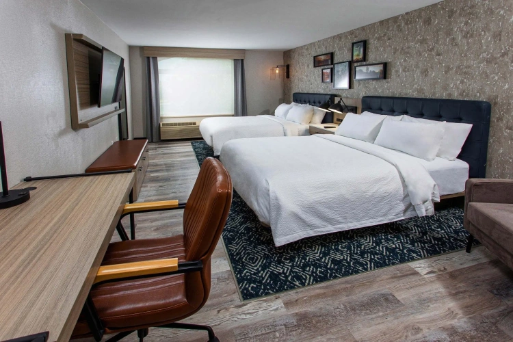 Standard Quadruple room