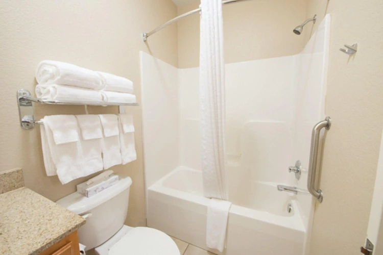 1 Bedroom Double Suite