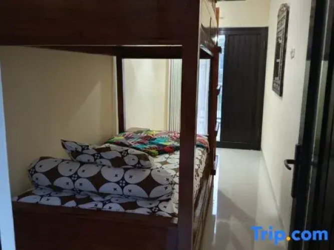 Villa Bungas Kusuma Pinus M92