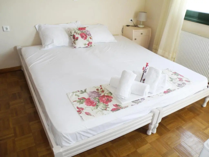 Villa Rodia 4 guests