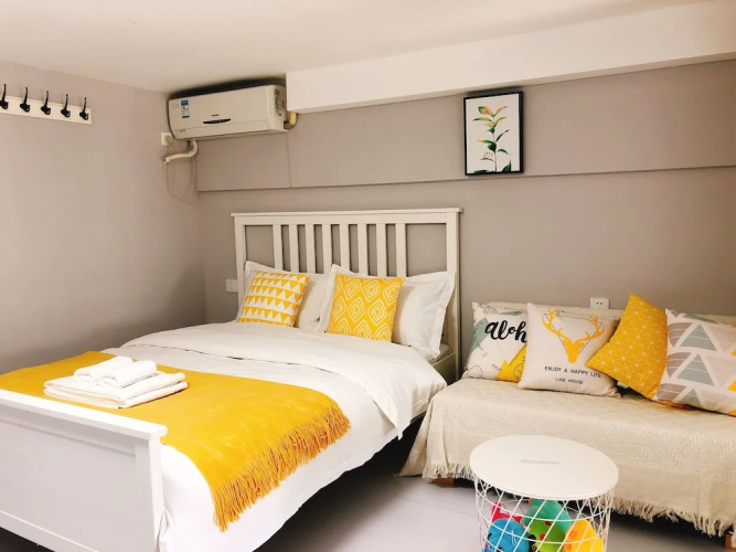 Coastline International Apartment