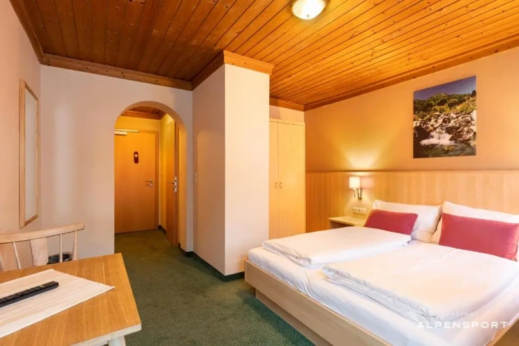 2 Bedrooms Suite