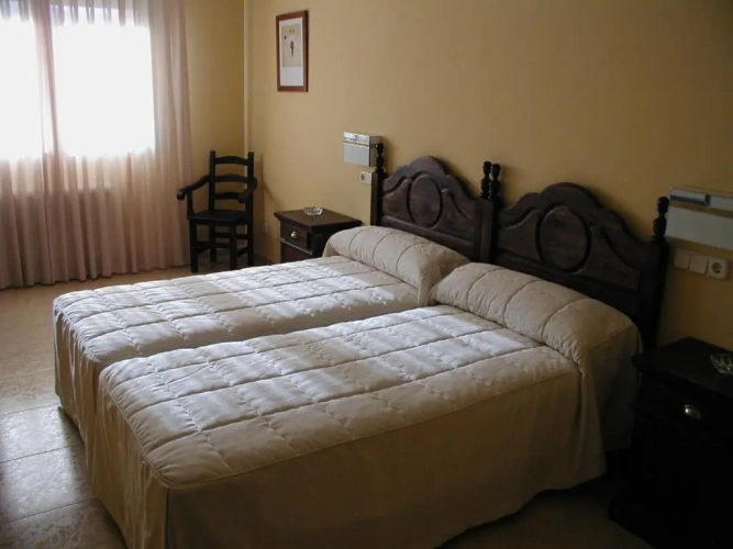 5 Bedrooms Double Cottage