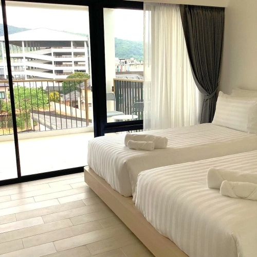 Deluxe room with balcony