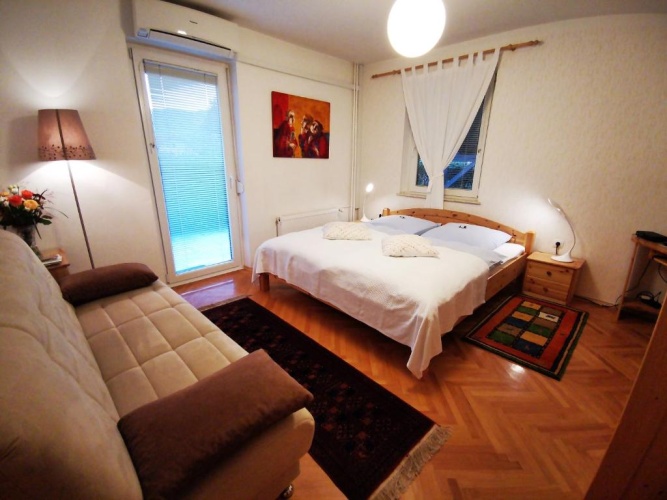 1 Bedroom Apartment