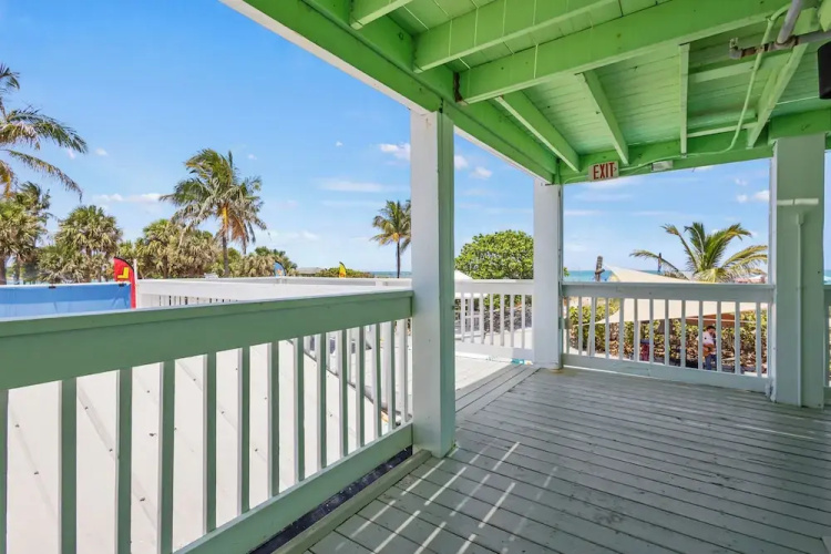 Oceanfront Inn Room #7 - Partial Ocean View - King Bed