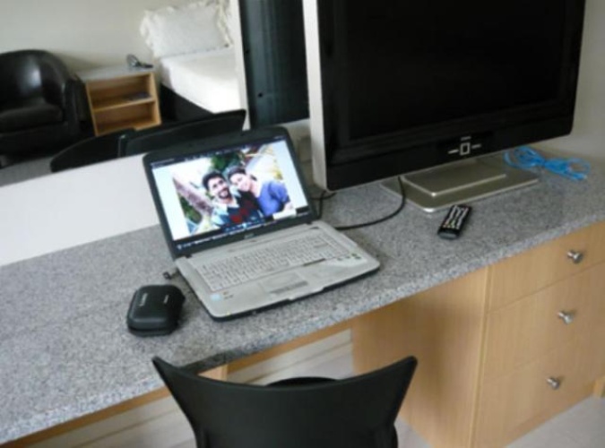 Standard Twin Studio