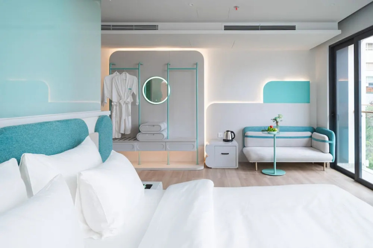 IconSphere Hotel