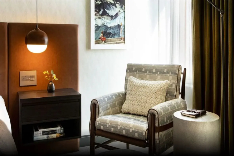 Kimpton Armory Hotel Bozeman by IHG