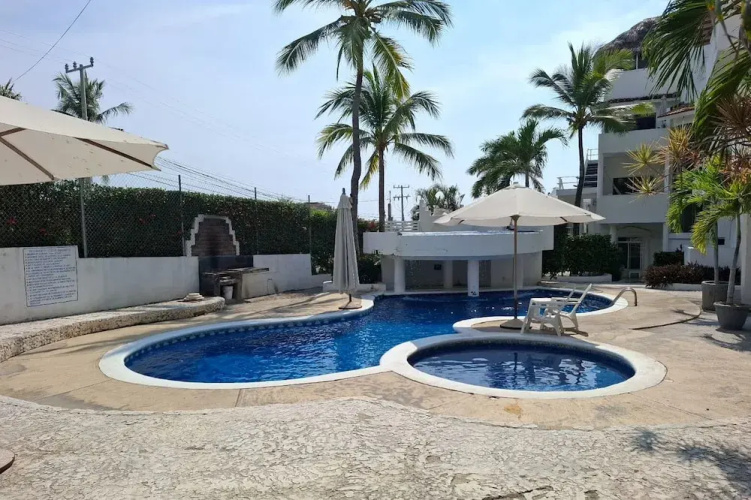 Casa y Villa Diamante, Manzanillo