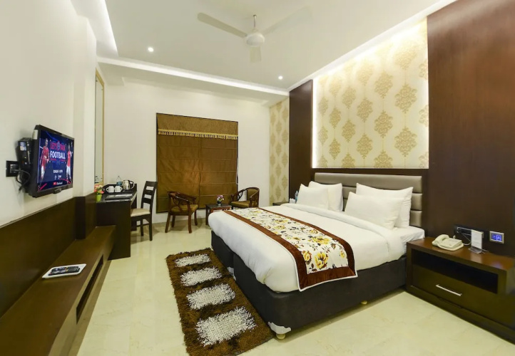 Hotel Palm Galaxy