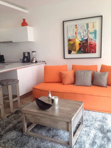MENESSE Beach Apartments