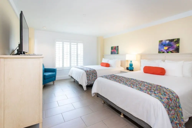 Deluxe Quadruple room with ocean view