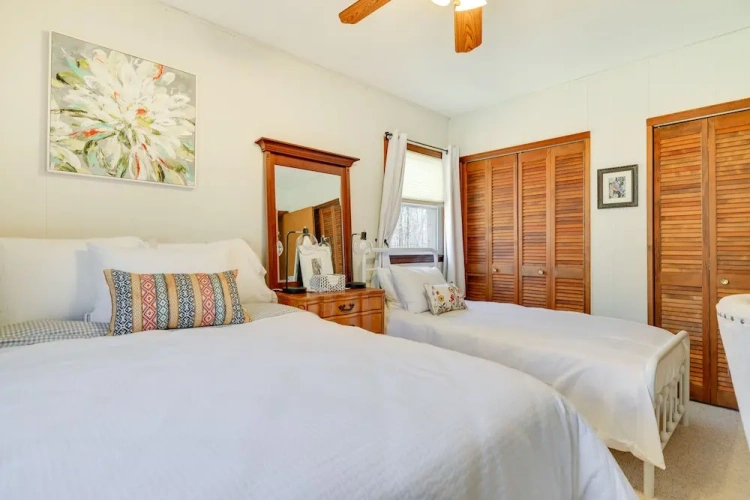 2 Bedrooms Cottage