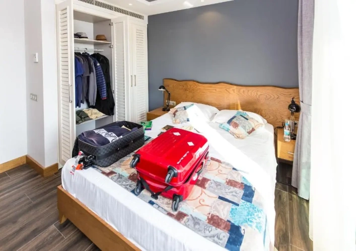 1 Bedroom Apartment with sea view