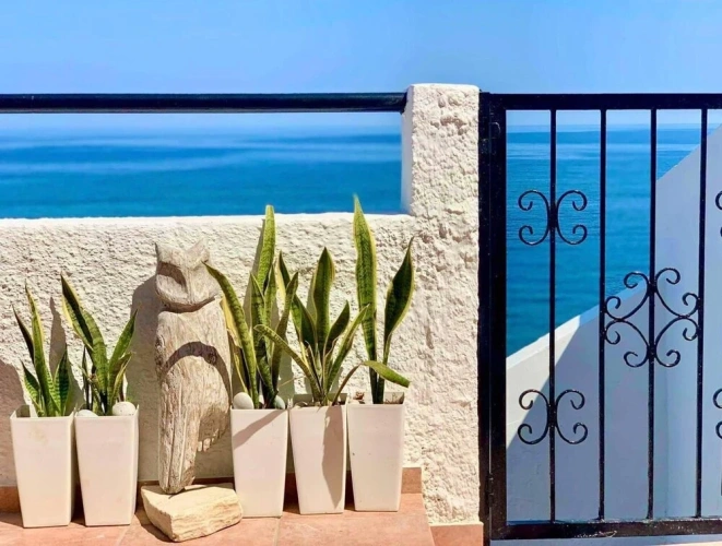Apartment with balcony