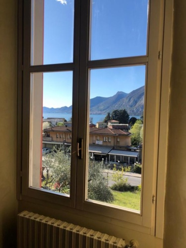 Standard Double room with lake view