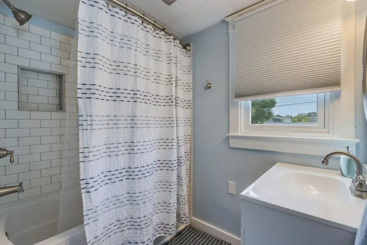 Baltimore Avenue 49 #2