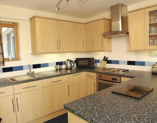 Polzeath Court 4