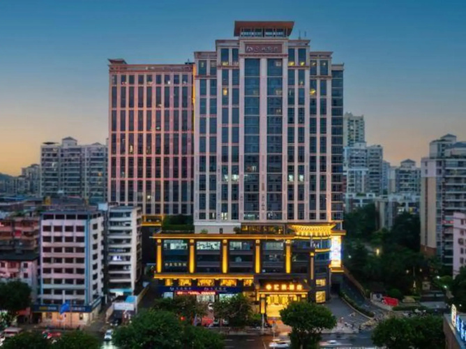 Grand Garden Hotel