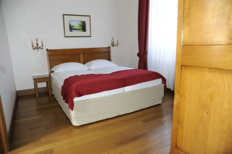 Premium Apartment