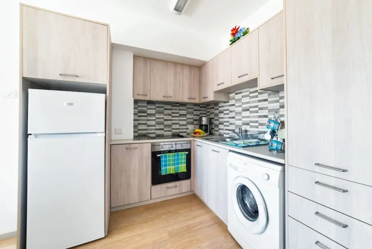 2 Bedrooms Apartment with sea view