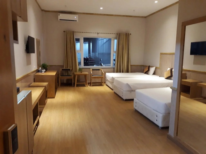 Van Phat Riverside HotelOver view