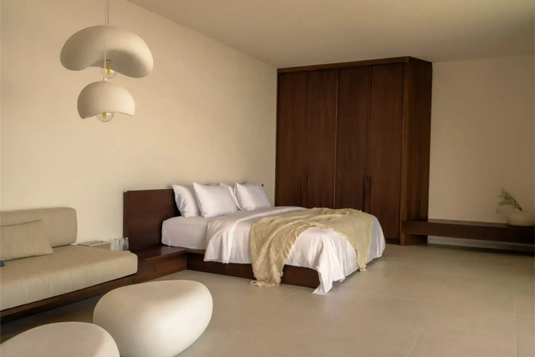 Olen Syros