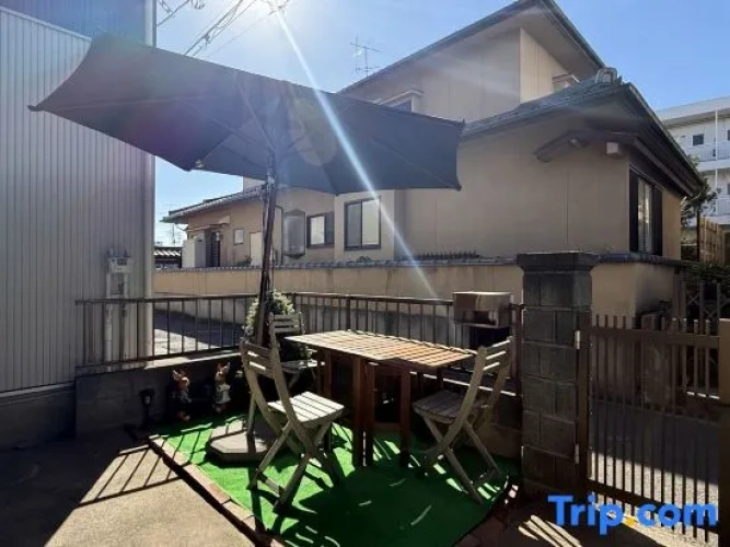 Easy Access to Asakusa Airport 2 Showers 2 Toilets