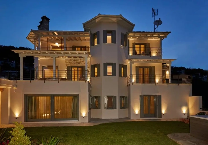 Apartment with sea view